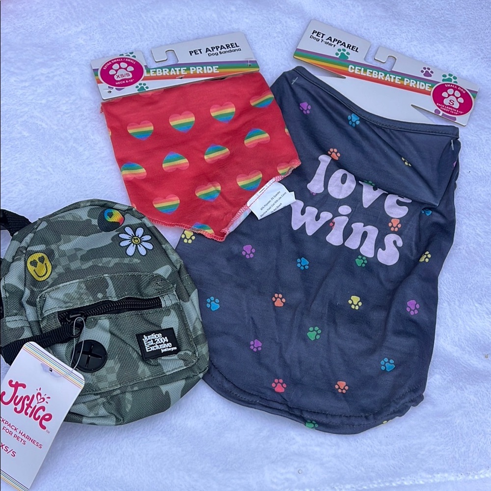 Justice Pet Camo Backpack with Pride Accessories